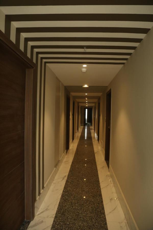 Hotel Westend อุเดเปอร์ ภายนอก รูปภาพ