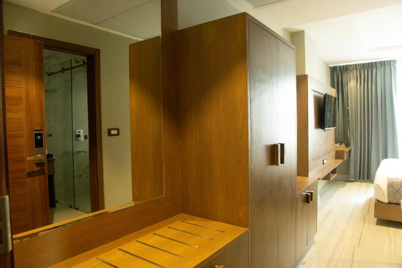 Hotel Westend อุเดเปอร์ ภายนอก รูปภาพ