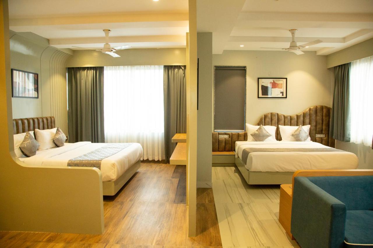 Hotel Westend อุเดเปอร์ ภายนอก รูปภาพ